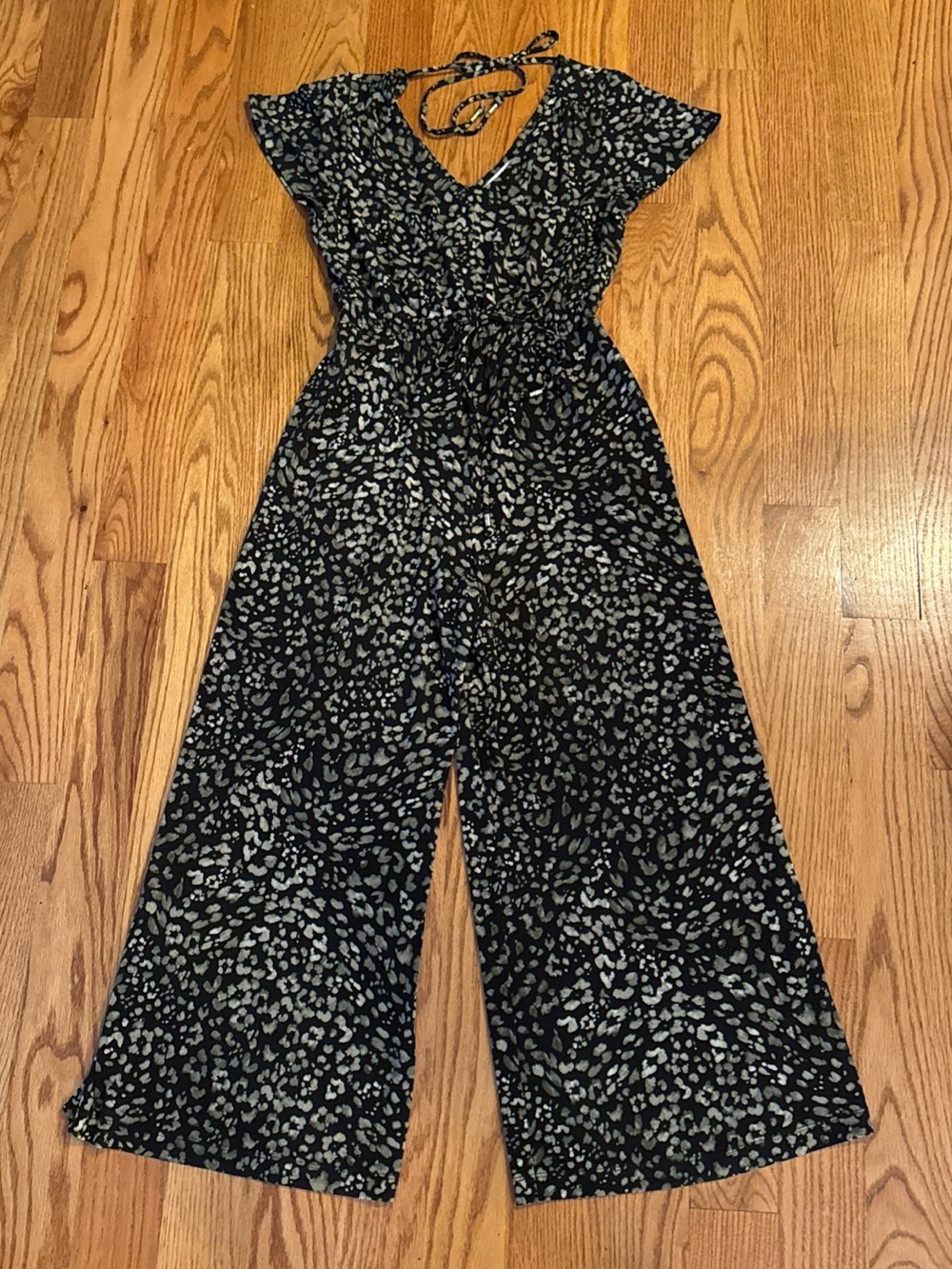 Tommy Bahama Black and Gray Animal-Print Wide-Leg Jumpsuit